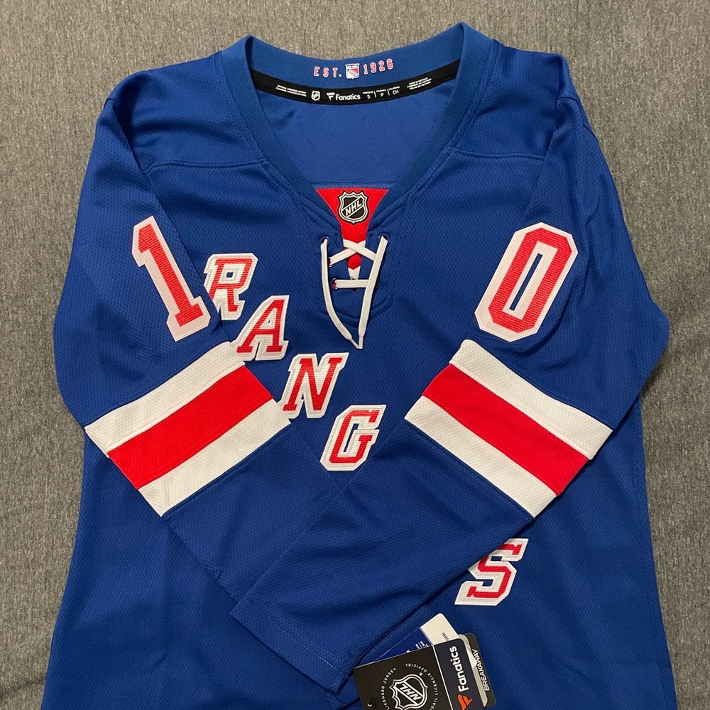 Brand New small Women’s Rangers Jersey